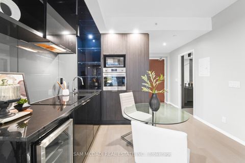Photo 12 at 608 - 70 Temperance Street, Bay Street Corridor, Toronto
