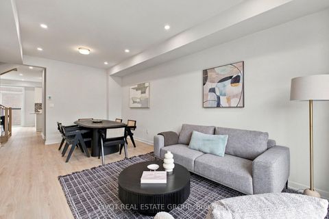 Photo 11 at 80 Danielle Moore Circle, Bendale, Toronto