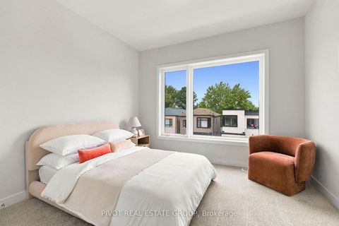 Photo 32 at 80 Danielle Moore Circle, Bendale, Toronto