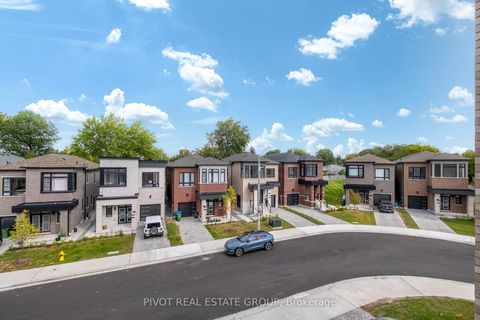 Photo 43 at 80 Danielle Moore Circle, Bendale, Toronto