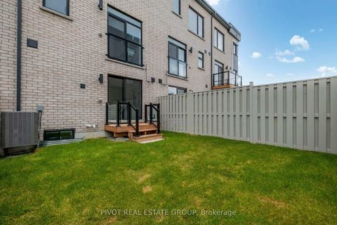 Photo 48 at 80 Danielle Moore Circle, Bendale, Toronto