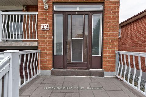Photo 3 at 22 Kittiwake Avenue, Clairville, Toronto