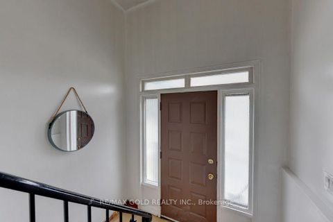 Photo 4 at 22 Kittiwake Avenue, Clairville, Toronto