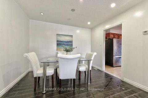 Photo 10 at 22 Kittiwake Avenue, Clairville, Toronto