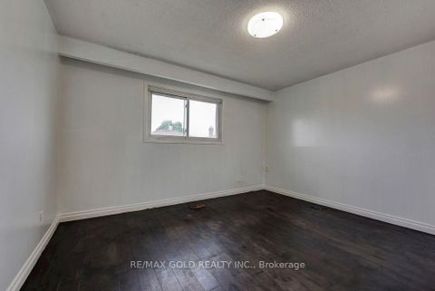Photo 18 at 22 Kittiwake Avenue, Clairville, Toronto