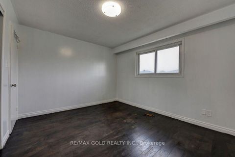 Photo 19 at 22 Kittiwake Avenue, Clairville, Toronto