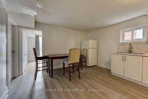 Photo 36 at 22 Kittiwake Avenue, Clairville, Toronto