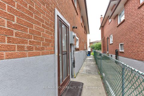 Photo 44 at 22 Kittiwake Avenue, Clairville, Toronto