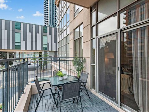 Photo 18 at 127 - 5233 Dundas Street W, City Centre West, Toronto