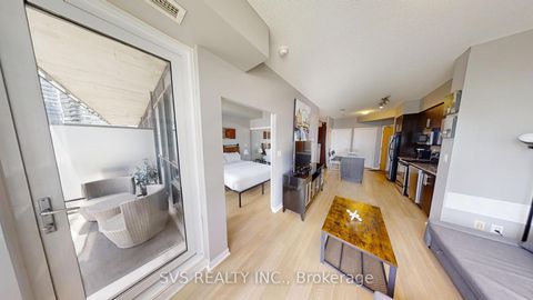 Photo 11 at 1705 - 55 Bremner Boulevard, Waterfront Communities C1, Toronto