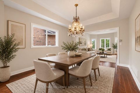Photo 4 at 10 Driftwood Court, Oak Ridges, Richmond Hill