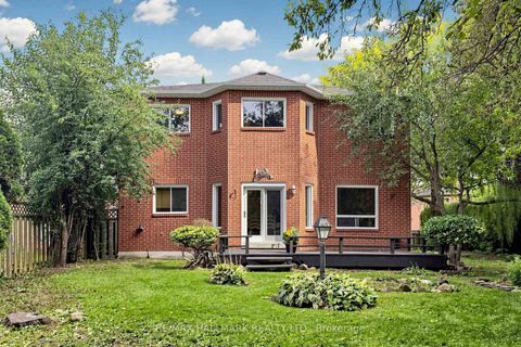 Photo 18 at 10 Driftwood Court, Oak Ridges, Richmond Hill