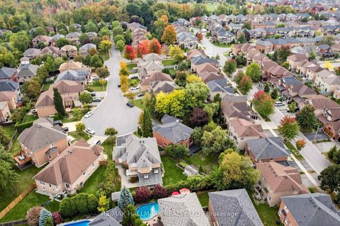 Photo 24 at 10 Driftwood Court, Oak Ridges, Richmond Hill