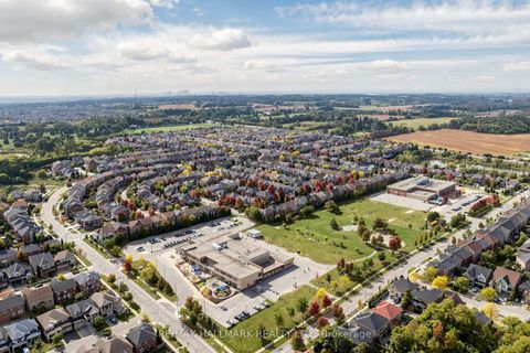 Photo 28 at 10 Driftwood Court, Oak Ridges, Richmond Hill