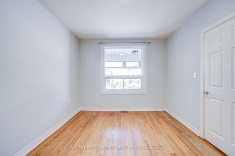 Photo 7 at 19 Robinson Avenue, Oakridge, Toronto