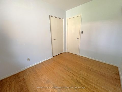 Photo 17 at 15 Resolution Crescent, Hillcrest Village, Toronto