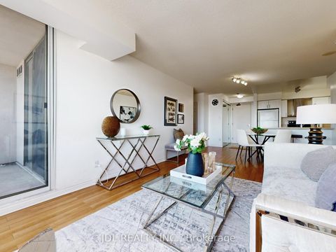 Photo 8 at 906 - 260 Doris Avenue, Willowdale East, Toronto