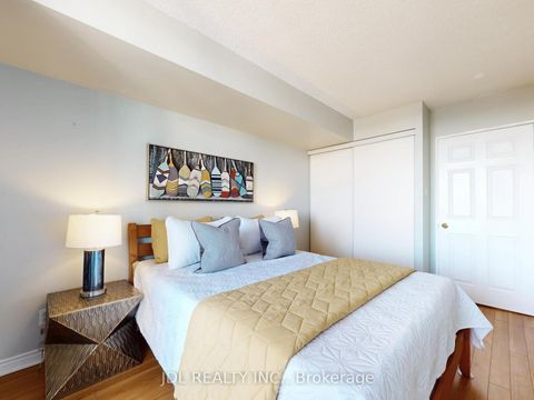 Photo 19 at 906 - 260 Doris Avenue, Willowdale East, Toronto