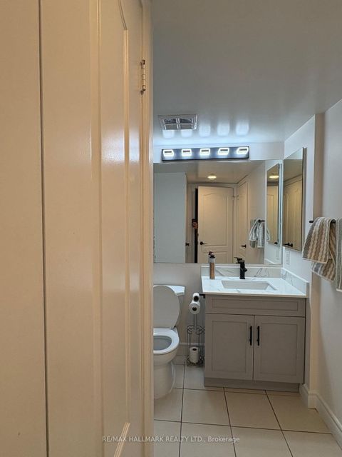 Photo 14 at 1805 - 70 Town Centre Court, Bendale, Toronto