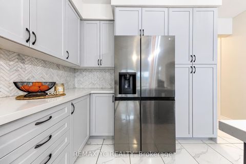 Photo 14 at 126 Durham Avenue, Rural Barrie Southeast, Barrie