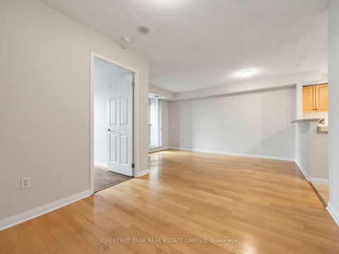Photo 13 at 610 - 23 Lorraine Drive, Willowdale West, Toronto
