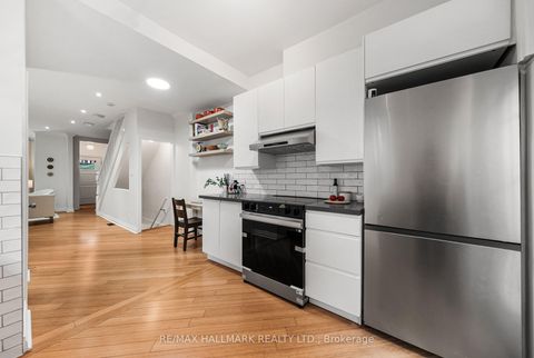 Photo 13 at 628 Ossington Avenue, Little Italy, Toronto