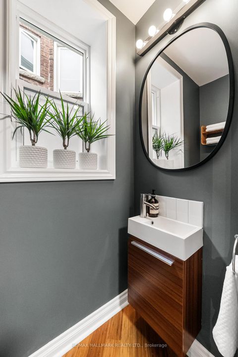 Photo 15 at 628 Ossington Avenue, Little Italy, Toronto