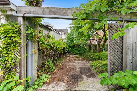 Photo 40 at 628 Ossington Avenue, Little Italy, Toronto