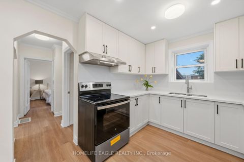 Photo 6 at 82 Scarborough Heights Boulevard, Cliffcrest, Toronto