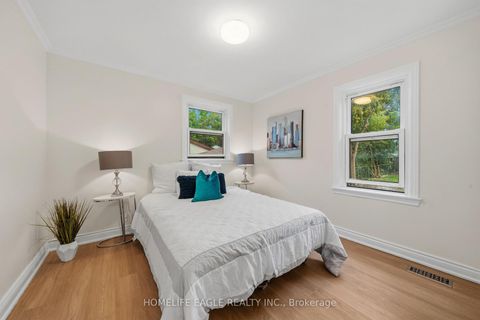 Photo 7 at 82 Scarborough Heights Boulevard, Cliffcrest, Toronto