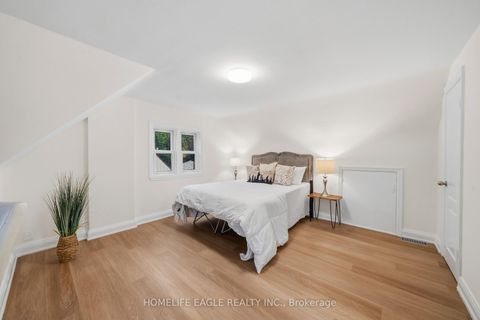 Photo 11 at 82 Scarborough Heights Boulevard, Cliffcrest, Toronto