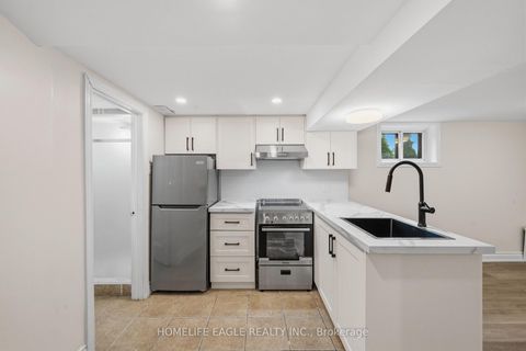 Photo 16 at 82 Scarborough Heights Boulevard, Cliffcrest, Toronto