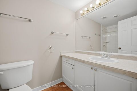 Photo 15 at 1002 - 77 Carlton Street, Yonge Corridor, Toronto