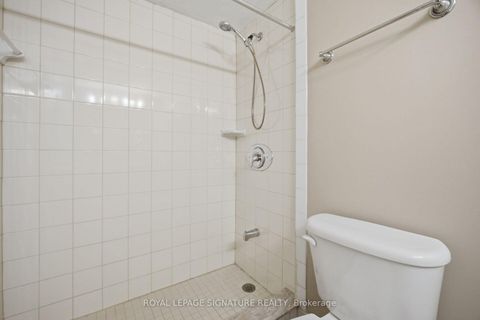 Photo 16 at 1002 - 77 Carlton Street, Yonge Corridor, Toronto