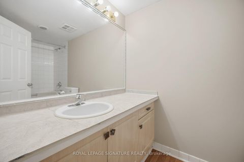 Photo 20 at 1002 - 77 Carlton Street, Yonge Corridor, Toronto