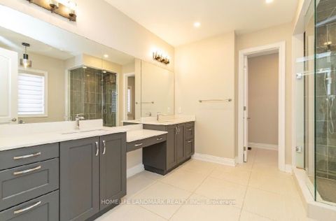 Photo 15 at 15 Little Celeste Court, Patterson, Vaughan