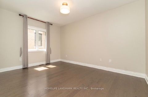 Photo 18 at 15 Little Celeste Court, Patterson, Vaughan