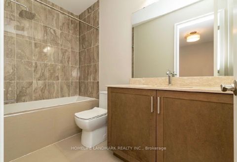 Photo 21 at 15 Little Celeste Court, Patterson, Vaughan