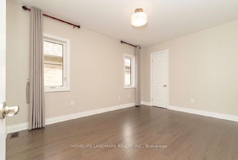 Photo 22 at 15 Little Celeste Court, Patterson, Vaughan