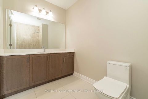 Photo 23 at 15 Little Celeste Court, Patterson, Vaughan