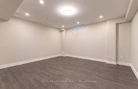 Photo 26 at 15 Little Celeste Court, Patterson, Vaughan