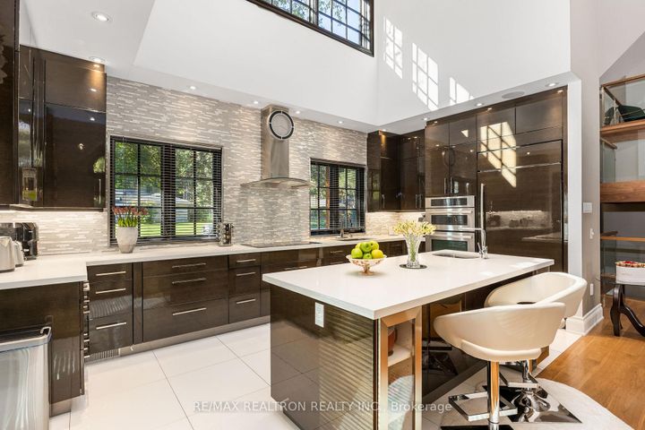Photo 4 at 80 Forest Grove Drive, Bayview Village, Toronto