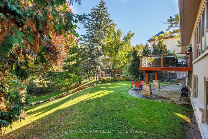 Photo 32 at 80 Forest Grove Drive, Bayview Village, Toronto