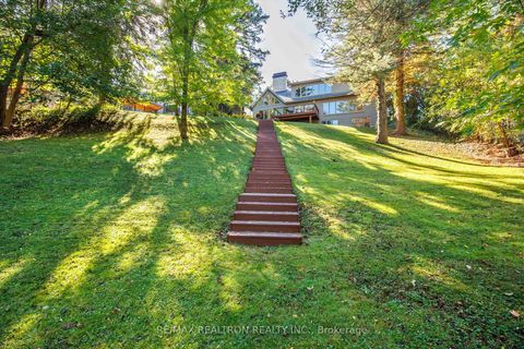 Photo 34 at 80 Forest Grove Drive, Bayview Village, Toronto