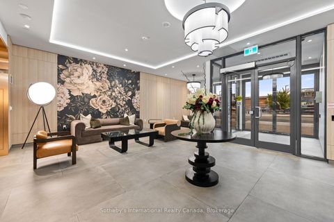Photo 2 at 412 - 556 Marlee Avenue, Glen Park, Toronto