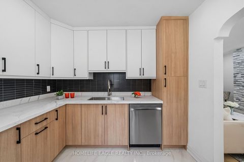 Photo 6 at 3 Bluewater Avenue, Cliffside, Toronto