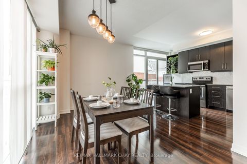 Photo 4 at 204 - 5101 Dundas Street W, Etobicoke West Mall, Toronto