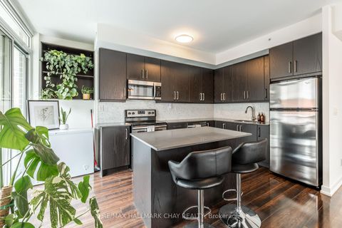 Photo 6 at 204 - 5101 Dundas Street W, Etobicoke West Mall, Toronto
