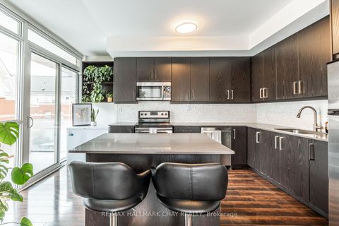 Photo 7 at 204 - 5101 Dundas Street W, Etobicoke West Mall, Toronto