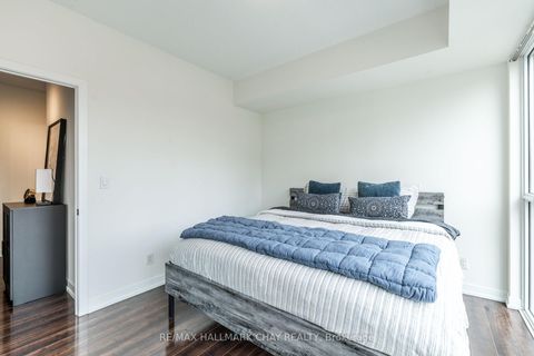 Photo 15 at 204 - 5101 Dundas Street W, Etobicoke West Mall, Toronto